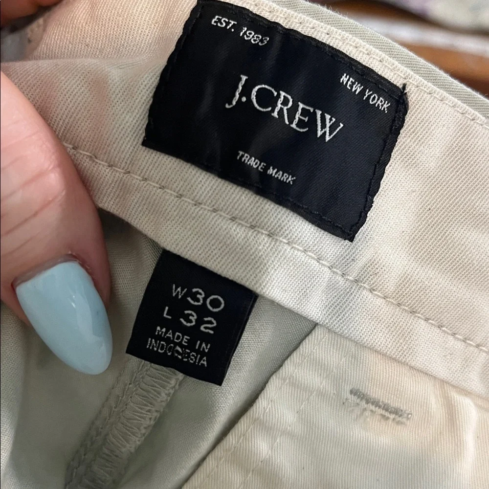 J. Crew Cotton Shorts Men’s 770 Straight Tan Waist 30” Inseam 7”